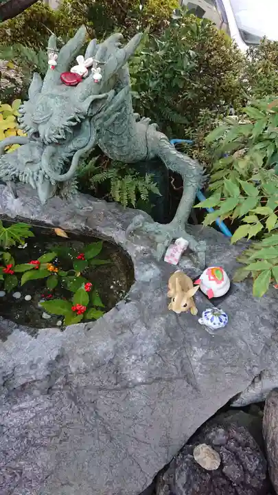 三輪神社のその他建物