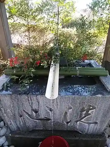 鏡石鹿嶋神社の手水