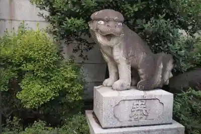 高﨑神社の狛犬