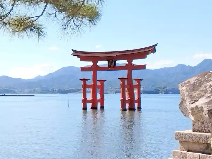 厳島神社(広島県)