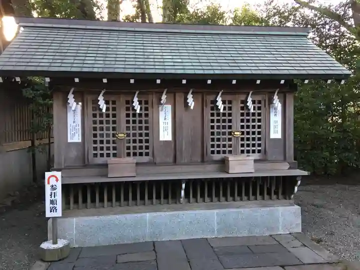 神明社の末社・摂社