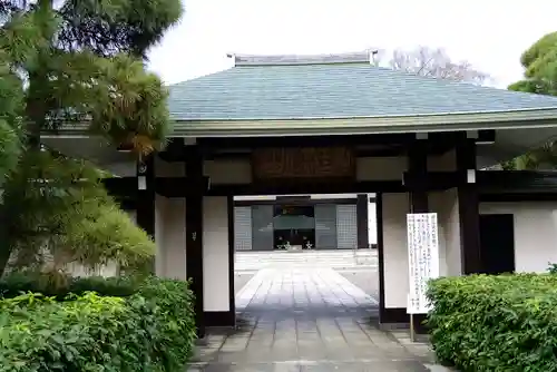 満願寺の山門