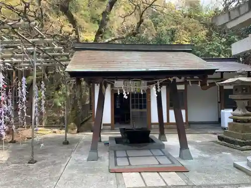 神場山神社の手水