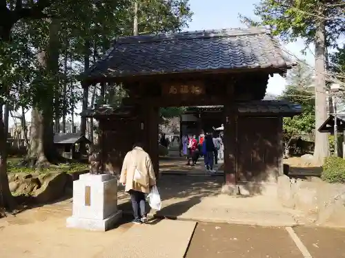 豪徳寺の山門・神門