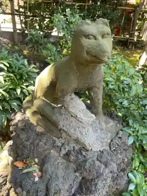 玉井稲荷神社の{uncategorized: "未分類", other: "その他", undefined: "問題あり", building: "その他建物", grave: "お墓", sacred_gate: "鳥居", guardian: "狛犬", statue: "像", buddha: "仏像", history: "歴史", nature: "自然", garden: "庭園", animal: "動物", pagoda: "塔", temizu: "手水舎", mountain_gate: "山門・神門", sanctuary: "本殿・本堂", subordinate: "末社・摂社", art: "芸術", scenery: "景色", jizo: "地蔵", ema: "絵馬", goshuin: "御朱印", omikuji: "おみくじ", items: "授与品その他", amulet: "お守り", goshuincho: "御朱印帳", eats: "食事", festival: "お祭り", votive_dance: "神楽", shichigosan: "七五三参", wedding: "結婚式", experience: "体験その他", initially: "初詣", around: "周辺", anti_infection: "感染症対策"}