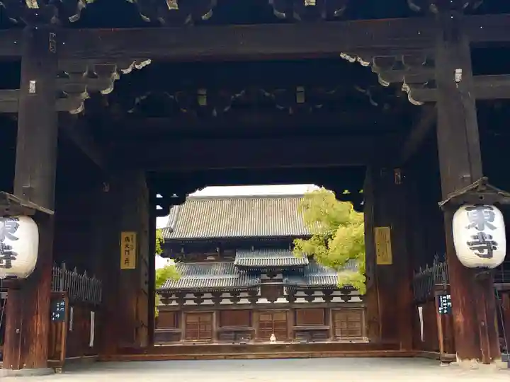 東寺(教王護国寺)の山門・神門
