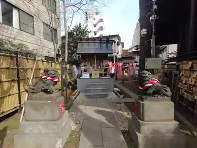 高円寺氷川神社の末社・摂社