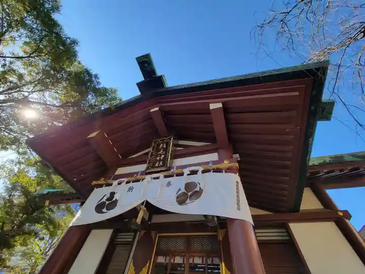 稲毛神社の本殿・本堂