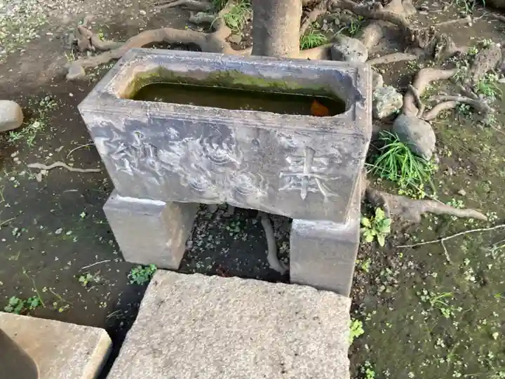 羽衣町厳島神社(関内厳島神社・横浜弁天)の手水舎