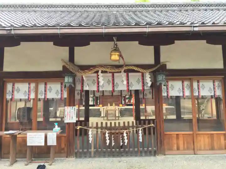率川神社(大神神社摂社)の本殿・本堂