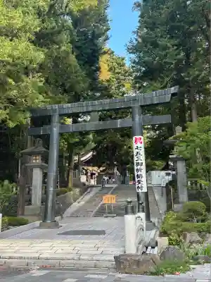 諏訪大社下社秋宮(長野県)