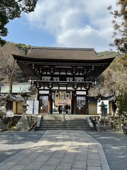 松尾大社の山門・神門