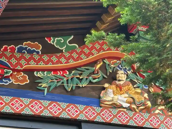 秩父神社の{uncategorized: "未分類", other: "その他", undefined: "問題あり", building: "その他建物", grave: "お墓", sacred_gate: "鳥居", guardian: "狛犬", statue: "像", buddha: "仏像", history: "歴史", nature: "自然", garden: "庭園", animal: "動物", pagoda: "塔", temizu: "手水舎", mountain_gate: "山門・神門", sanctuary: "本殿・本堂", subordinate: "末社・摂社", art: "芸術", scenery: "景色", jizo: "地蔵", ema: "絵馬", goshuin: "御朱印", omikuji: "おみくじ", items: "授与品その他", amulet: "お守り", goshuincho: "御朱印帳", eats: "食事", festival: "お祭り", votive_dance: "神楽", shichigosan: "七五三参", wedding: "結婚式", experience: "体験その他", initially: "初詣", around: "周辺", anti_infection: "感染症対策"}