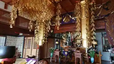 真珠寺の本殿・本堂