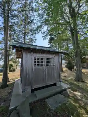 神明宮の{uncategorized: "未分類", other: "その他", undefined: "問題あり", building: "その他建物", grave: "お墓", sacred_gate: "鳥居", guardian: "狛犬", statue: "像", buddha: "仏像", history: "歴史", nature: "自然", garden: "庭園", animal: "動物", pagoda: "塔", temizu: "手水舎", mountain_gate: "山門・神門", sanctuary: "本殿・本堂", subordinate: "末社・摂社", art: "芸術", scenery: "景色", jizo: "地蔵", ema: "絵馬", goshuin: "御朱印", omikuji: "おみくじ", items: "授与品その他", amulet: "お守り", goshuincho: "御朱印帳", eats: "食事", festival: "お祭り", votive_dance: "神楽", shichigosan: "七五三参", wedding: "結婚式", experience: "体験その他", initially: "初詣", around: "周辺", anti_infection: "感染症対策"}