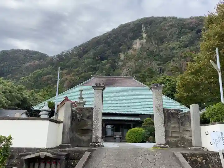 大聖院(高塚不動尊)の本殿・本堂