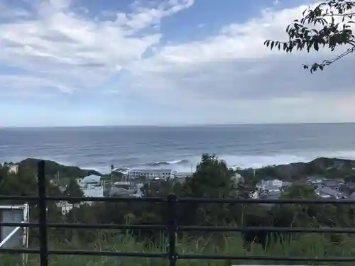 平岩地蔵尊のその他建物