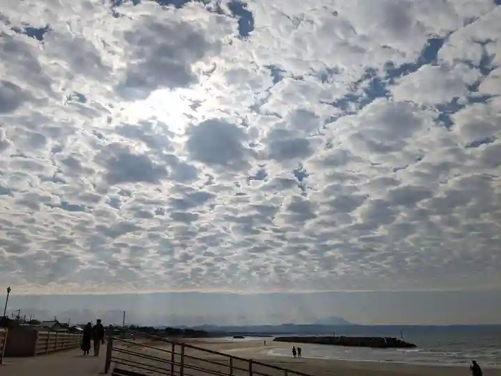 稲佐の浜 弁天島(島根県)