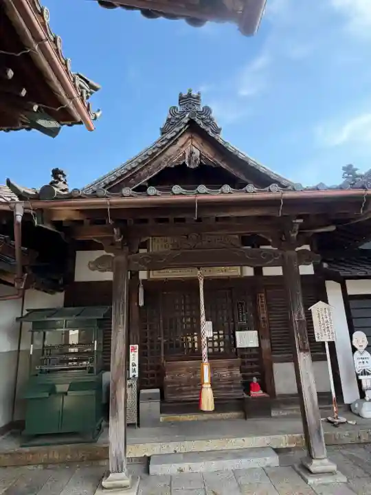 妙楽寺の{uncategorized: "未分類", other: "その他", undefined: "問題あり", building: "その他建物", grave: "お墓", sacred_gate: "鳥居", guardian: "狛犬", statue: "像", buddha: "仏像", history: "歴史", nature: "自然", garden: "庭園", animal: "動物", pagoda: "塔", temizu: "手水舎", mountain_gate: "山門・神門", sanctuary: "本殿・本堂", subordinate: "末社・摂社", art: "芸術", scenery: "景色", jizo: "地蔵", ema: "絵馬", goshuin: "御朱印", omikuji: "おみくじ", items: "授与品その他", amulet: "お守り", goshuincho: "御朱印帳", eats: "食事", festival: "お祭り", votive_dance: "神楽", shichigosan: "七五三参", wedding: "結婚式", experience: "体験その他", initially: "初詣", around: "周辺", anti_infection: "感染症対策"}
