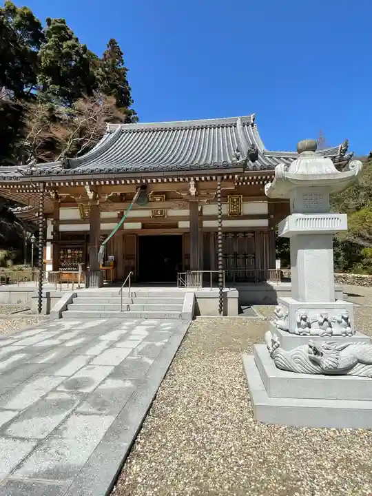 瀧安寺の本殿・本堂