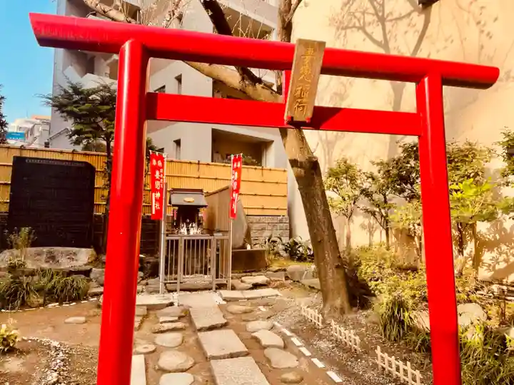 妻戀神社の鳥居