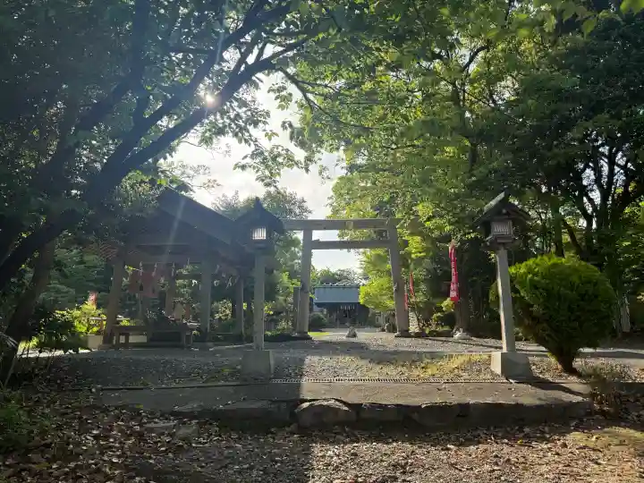 玉鉾神社の{uncategorized: "未分類", other: "その他", undefined: "問題あり", building: "その他建物", grave: "お墓", sacred_gate: "鳥居", guardian: "狛犬", statue: "像", buddha: "仏像", history: "歴史", nature: "自然", garden: "庭園", animal: "動物", pagoda: "塔", temizu: "手水舎", mountain_gate: "山門・神門", sanctuary: "本殿・本堂", subordinate: "末社・摂社", art: "芸術", scenery: "景色", jizo: "地蔵", ema: "絵馬", goshuin: "御朱印", omikuji: "おみくじ", items: "授与品その他", amulet: "お守り", goshuincho: "御朱印帳", eats: "食事", festival: "お祭り", votive_dance: "神楽", shichigosan: "七五三参", wedding: "結婚式", experience: "体験その他", initially: "初詣", around: "周辺", anti_infection: "感染症対策"}
