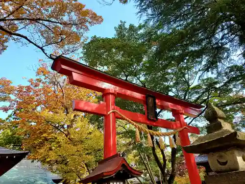 蠶養國神社の鳥居