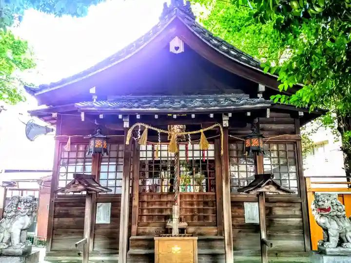 物部神社の本殿・本堂