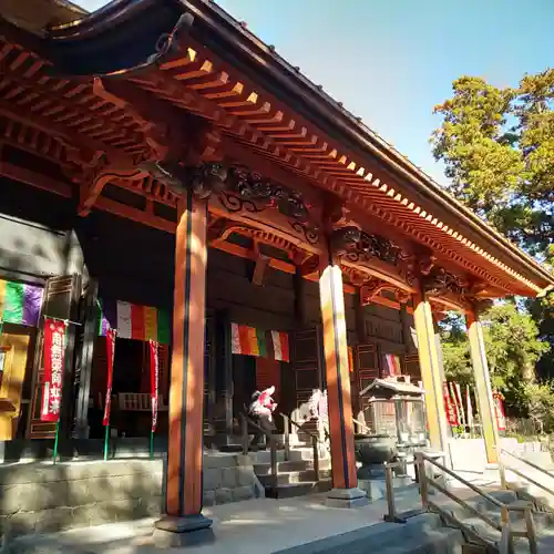 宝城坊の本殿・本堂