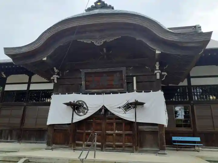 長松寺の本殿・本堂