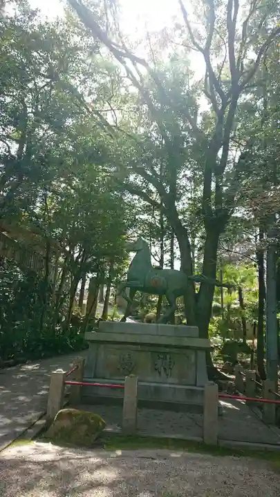 六所神社の狛犬