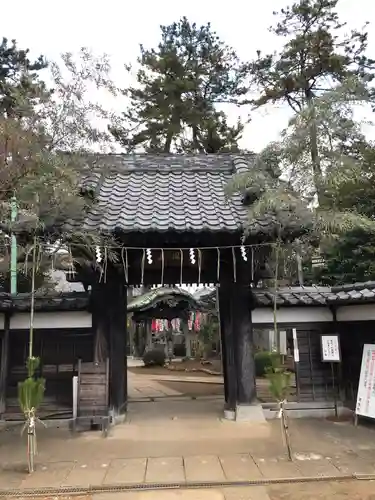 證誠院の山門・神門