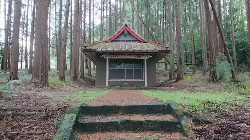 玉木平神社の本殿