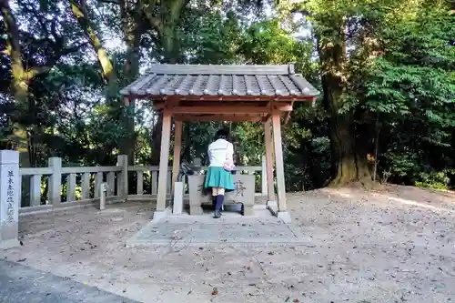 八幡神社（草木八幡社）の手水舎