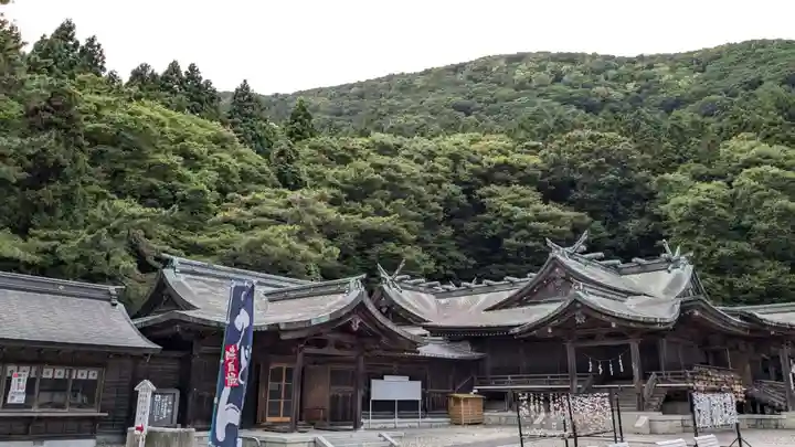 函館八幡宮の本殿・本堂