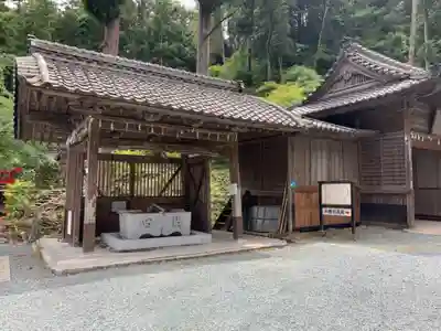 方廣寺の手水舎