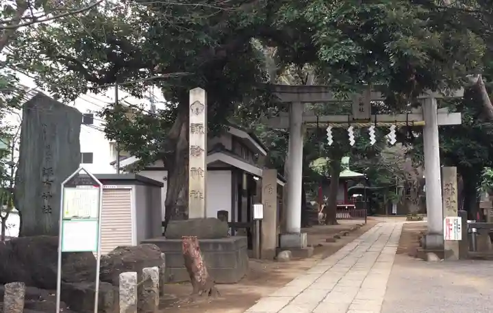 諏方神社の鳥居