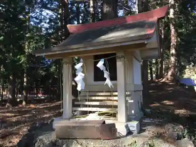 冨士御室浅間神社の末社・摂社