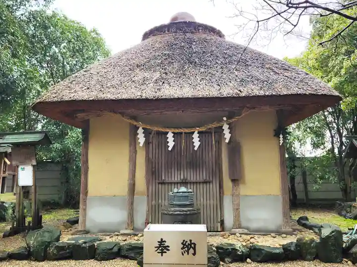 萱津神社の末社・摂社