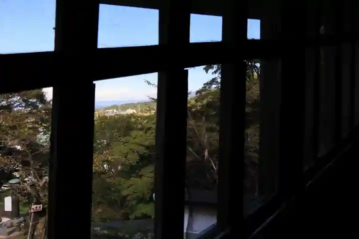 円通三匝堂(さざえ堂)の本殿・本堂