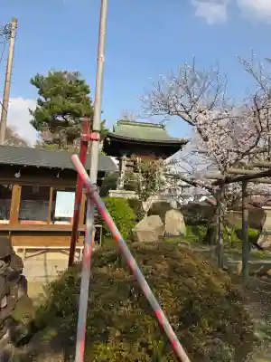 大聖寺の{uncategorized: "未分類", other: "その他", undefined: "問題あり", building: "その他建物", grave: "お墓", sacred_gate: "鳥居", guardian: "狛犬", statue: "像", buddha: "仏像", history: "歴史", nature: "自然", garden: "庭園", animal: "動物", pagoda: "塔", temizu: "手水舎", mountain_gate: "山門・神門", sanctuary: "本殿・本堂", subordinate: "末社・摂社", art: "芸術", scenery: "景色", jizo: "地蔵", ema: "絵馬", goshuin: "御朱印", omikuji: "おみくじ", items: "授与品その他", amulet: "お守り", goshuincho: "御朱印帳", eats: "食事", festival: "お祭り", votive_dance: "神楽", shichigosan: "七五三参", wedding: "結婚式", experience: "体験その他", initially: "初詣", around: "周辺", anti_infection: "感染症対策"}