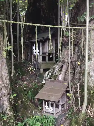 小室浅間神社の末社