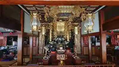 円明寺の本殿