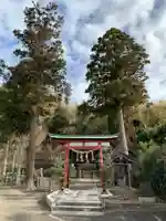 諏訪神社の鳥居