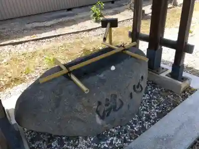 日吉神社の{uncategorized: "未分類", other: "その他", undefined: "問題あり", building: "その他建物", grave: "お墓", sacred_gate: "鳥居", guardian: "狛犬", statue: "像", buddha: "仏像", history: "歴史", nature: "自然", garden: "庭園", animal: "動物", pagoda: "塔", temizu: "手水舎", mountain_gate: "山門・神門", sanctuary: "本殿・本堂", subordinate: "末社・摂社", art: "芸術", scenery: "景色", jizo: "地蔵", ema: "絵馬", goshuin: "御朱印", omikuji: "おみくじ", items: "授与品その他", amulet: "お守り", goshuincho: "御朱印帳", eats: "食事", festival: "お祭り", votive_dance: "神楽", shichigosan: "七五三参", wedding: "結婚式", experience: "体験その他", initially: "初詣", around: "周辺", anti_infection: "感染症対策"}