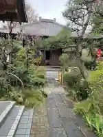 蟠龍寺の{uncategorized: "未分類", other: "その他", undefined: "問題あり", building: "その他建物", grave: "お墓", sacred_gate: "鳥居", guardian: "狛犬", statue: "像", buddha: "仏像", history: "歴史", nature: "自然", garden: "庭園", animal: "動物", pagoda: "塔", temizu: "手水舎", mountain_gate: "山門・神門", sanctuary: "本殿・本堂", subordinate: "末社・摂社", art: "芸術", scenery: "景色", jizo: "地蔵", ema: "絵馬", goshuin: "御朱印", omikuji: "おみくじ", items: "授与品その他", amulet: "お守り", goshuincho: "御朱印帳", eats: "食事", festival: "お祭り", votive_dance: "神楽", shichigosan: "七五三参", wedding: "結婚式", experience: "体験その他", initially: "初詣", around: "周辺", anti_infection: "感染症対策"}