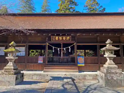 大井俣窪八幡神社の本殿