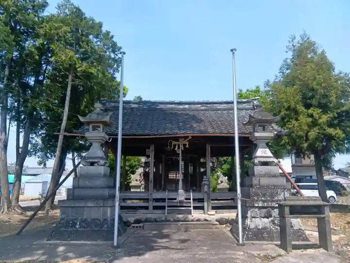 貴船神社の{uncategorized: "未分類", other: "その他", undefined: "問題あり", building: "その他建物", grave: "お墓", sacred_gate: "鳥居", guardian: "狛犬", statue: "像", buddha: "仏像", history: "歴史", nature: "自然", garden: "庭園", animal: "動物", pagoda: "塔", temizu: "手水舎", mountain_gate: "山門・神門", sanctuary: "本殿・本堂", subordinate: "末社・摂社", art: "芸術", scenery: "景色", jizo: "地蔵", ema: "絵馬", goshuin: "御朱印", omikuji: "おみくじ", items: "授与品その他", amulet: "お守り", goshuincho: "御朱印帳", eats: "食事", festival: "お祭り", votive_dance: "神楽", shichigosan: "七五三参", wedding: "結婚式", experience: "体験その他", initially: "初詣", around: "周辺", anti_infection: "感染症対策"}
