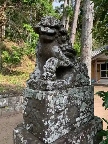 熊野神社の狛犬