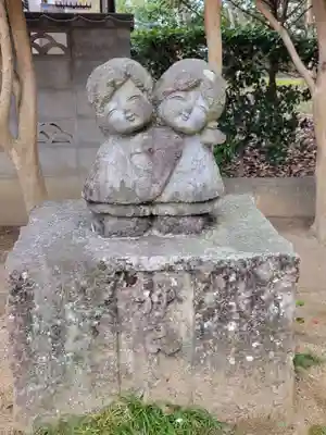 徳威三嶋宮の像